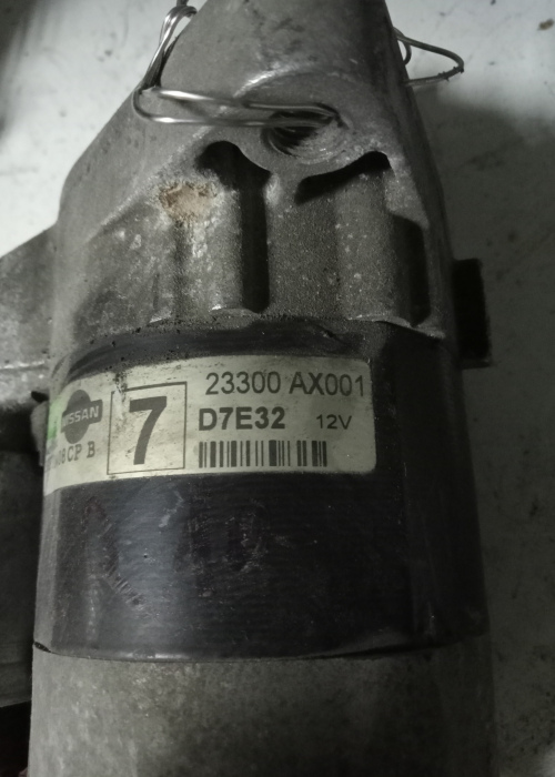 Стартер Nissan 23300AX000